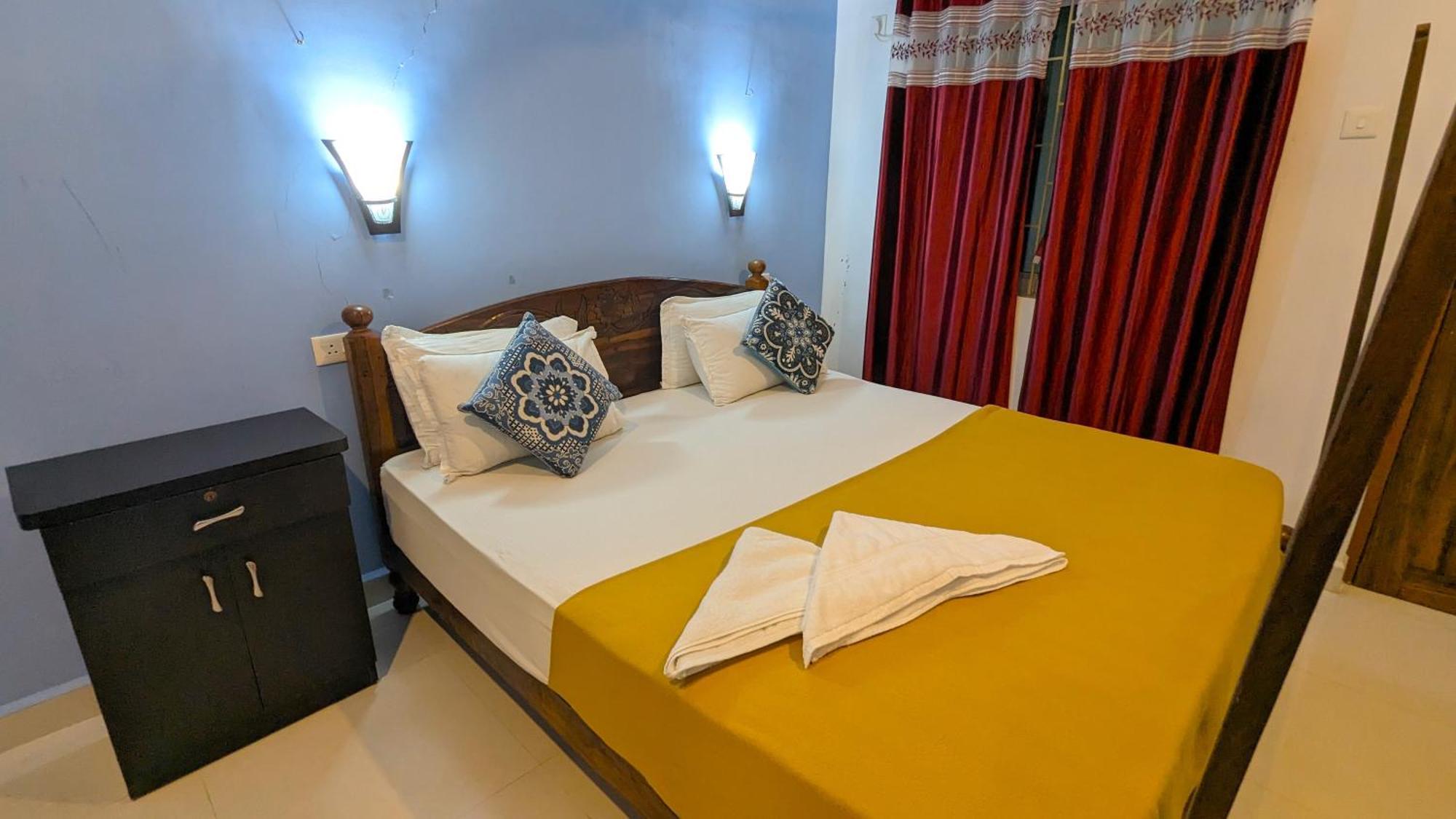 Santana Guest House Agonda Exterior photo