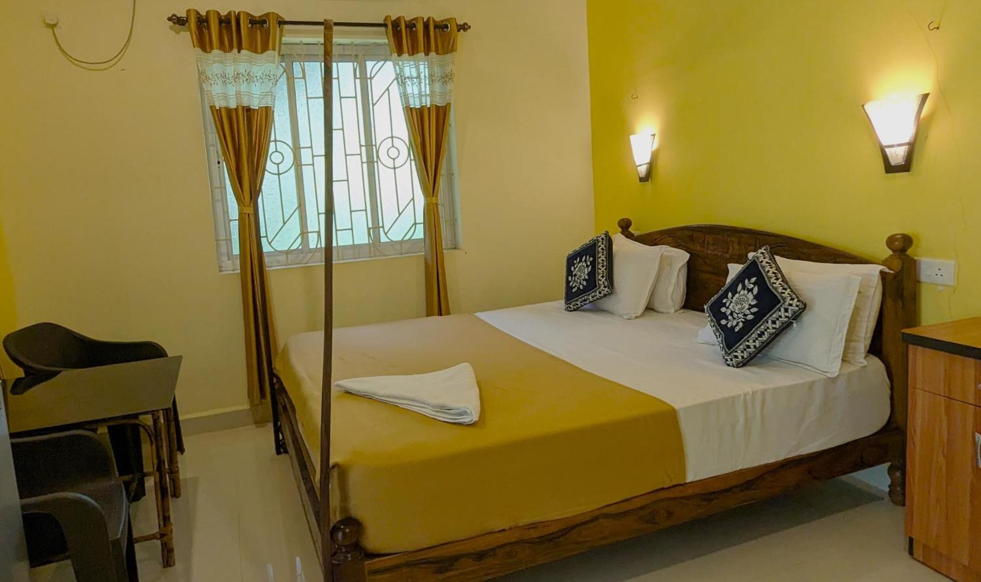 Santana Guest House Agonda Exterior photo